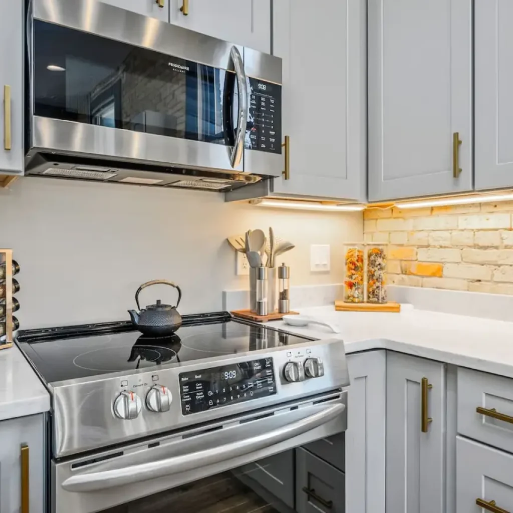 Units D and E Combo2